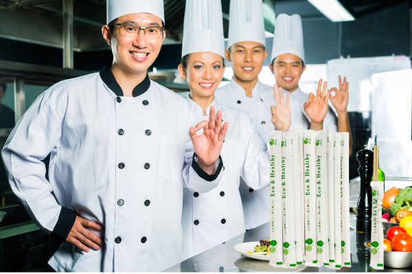 Restaurant chopsticks (2)